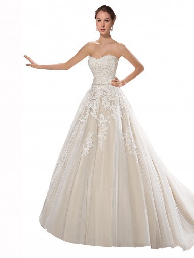 Wholesale Strapless Ball Gown Tulle Wedding Dress with Lace Cascades