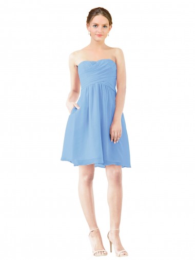 Wholesale Short Knee Length Chiffon Cocktail Bridesmaid Dress with Twisted Strapless Sweetheart Neckline