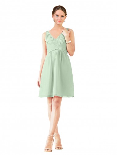 Wholesale v-Neckline Short Knee Length Chiffon Cocktail Bridesmaid Dress